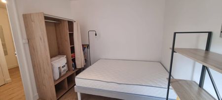 Studio moderne et proche de la Gare - Photo 2