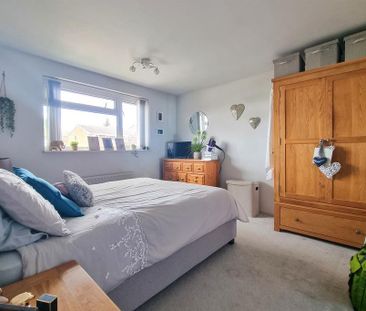 3 bedroom terraced house to rent - Photo 4