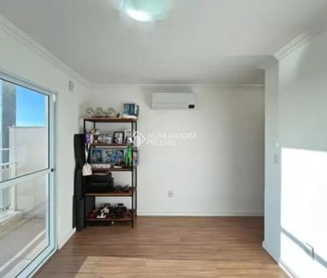 Casa com 3 quartos e 195m² para alugar em Guarujá, Porto Alegre. - Photo 1