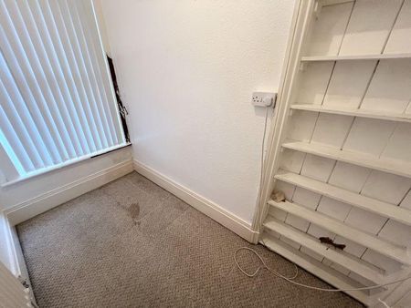 4 bedroom property to rent - Photo 4