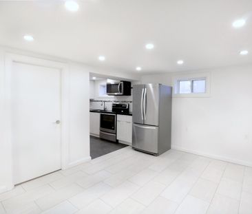 For Lease - 122 Longford Drive Unit# Basement, Newmarket, Ontario - Photo 3