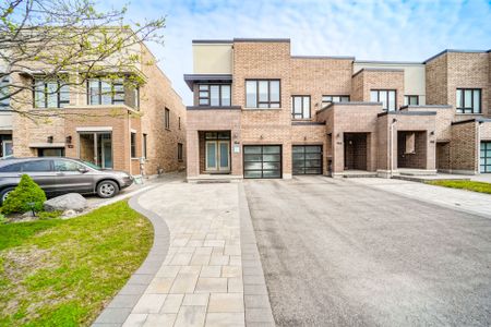 For Lease - 104 Denarius Crescent, Richmond Hill, Ontario - Photo 4