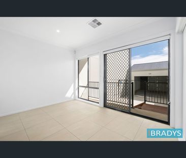 21 Saltbush Parade, Tralee, NSW 2620 - Photo 3