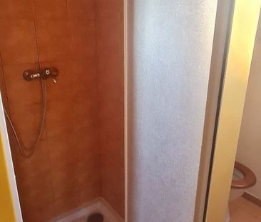 Pronájem bytu 1+kk a garsoniéry 50 m² - Fotografie 5