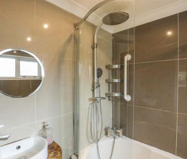 2 bedroom bungalow to rent - Photo 3