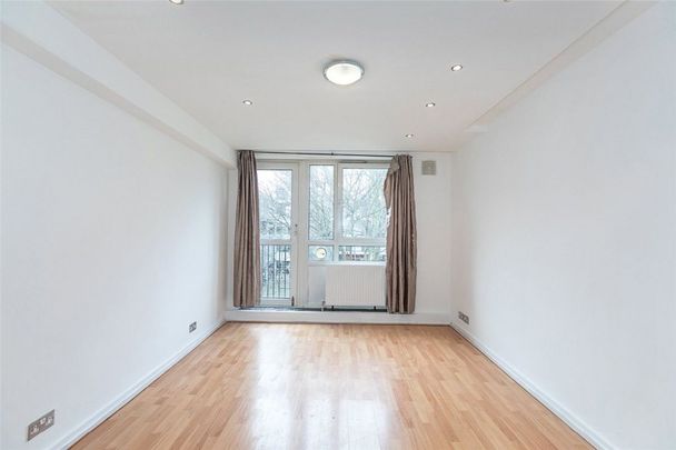 Courtney Court, Courtney Road, London - Photo 1