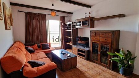 Alquiler de ático en Benagalbón - Photo 3