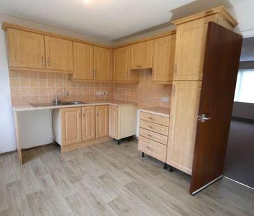 Langdon Close, Chard, TA20 - Photo 5