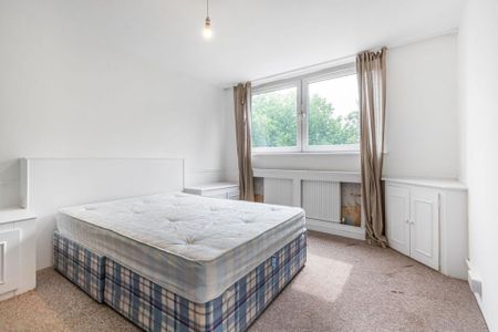 5 bedroom flat to rent - Photo 4