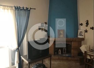 Διαμέρισμα για ενοικίαση - Μαλεσίνα - Φωτογραφία 2