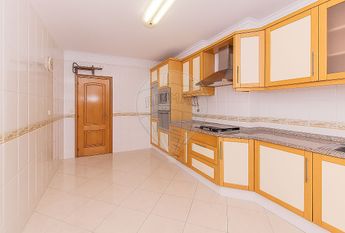 Apartamento T3 em Lisboa