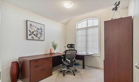 For Lease - 129 Lionhead Golf Club Road, Brampton, Ontario - Photo 2