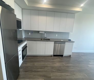 For Lease - 297 Oak Walk Drive Unit# 1106, Oakville, Ontario - Photo 6