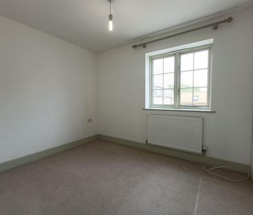 3 bedroom barn conversion to rent - Photo 2