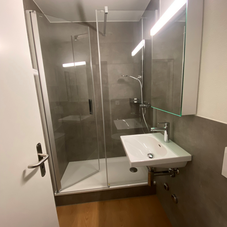 Luzern - preiswert und nähe Bahnhof? - Photo 2