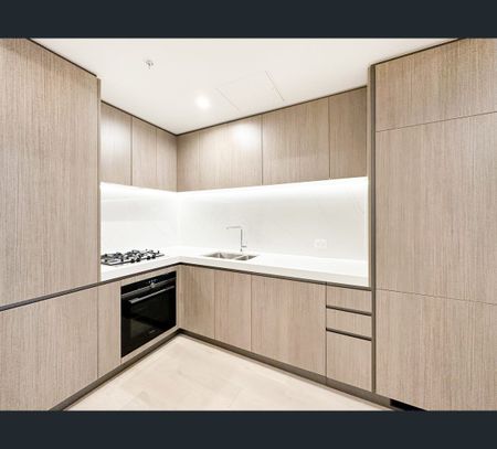 103/555 Burke Road, Camberwell, Vic 3124 - Photo 3