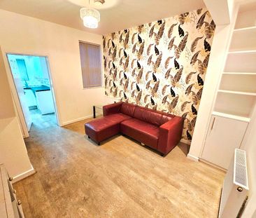 Thorn Grove, Fallowfield, Manchester, M14 - Photo 1