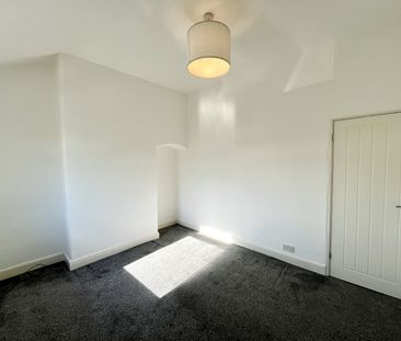 Two-bed terrace - Photo 1