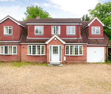 5 bedroom detached house to rent - Photo 1