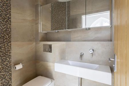 2 bedroom detached bungalow to rent - Photo 3