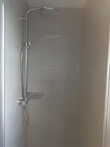 Nieuwbouwappartement met 2 slaapkamers. - Photo 2