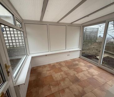 2 bedroom detached bungalow to rent - Photo 4