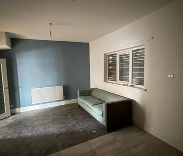 Beever Street - Photo 1