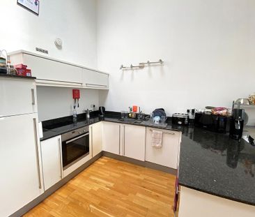 3 bedroom apartment to rent - Photo 6