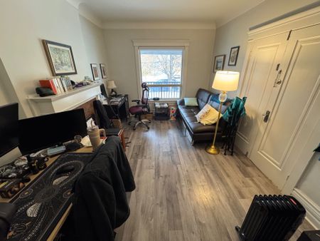 For Lease - 61 Chelsea Avenue Unit# #2 - Main, Toronto, Ontario - Photo 4