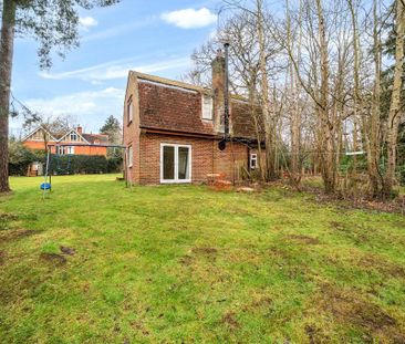 1 bedroom detached house to rent - Photo 5