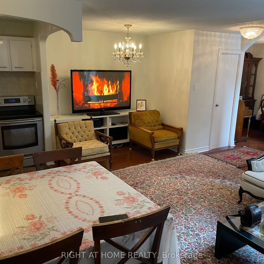 16 Elgin Street #200 - Photo 1