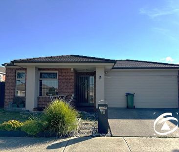 19 Celestine Drive, 3809, Officer Vic - Photo 1