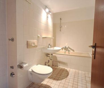 Helle 2-Zimmer-Wohnung mit schönem Balkon - Photo 1