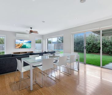 Fully Furnished Home with Two Living Areas & Swimming Pool - Photo 4