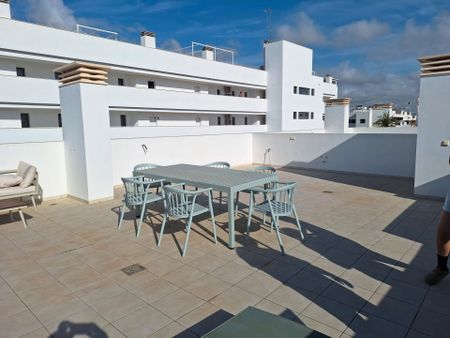 Apartamento de alquiler en Los Arenales del Sol - Photo 5
