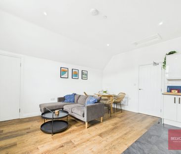 Flat to rent on - Photo 1