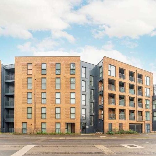 Burlington Road, New Malden, KT3 - Photo 1