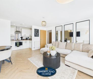 Monticello Way, Bannerbrook Park, Coventry - Photo 3