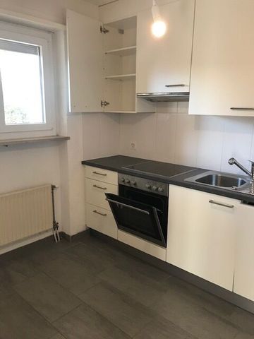 ASCONA, we rent 3.5 room apartment in central area - Photo 2