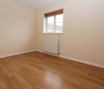 3 bedroom house to rent Balmoral Road, Oakham, LE15 - Photo 1