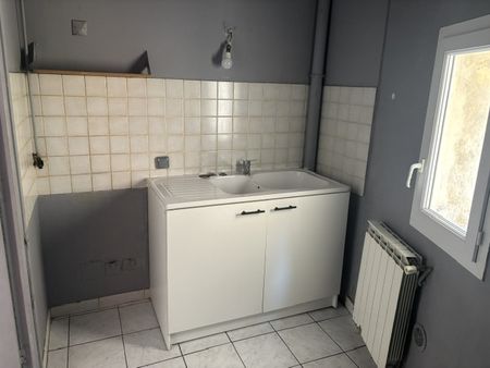 Location Appartement 3 pièces 66m² MONTPELLIER 34000 - Photo 2