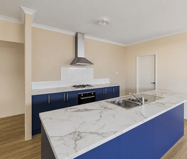 CLICK ON VIDEO ICON FOR 3D VIRTUAL WALKTHROUGH - Photo 4