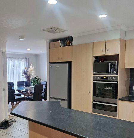 Point Cook - Photo 2