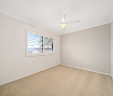 Top-Floor Living in a Boutique Complex – Walk to Scarborough Seasid... - Photo 4