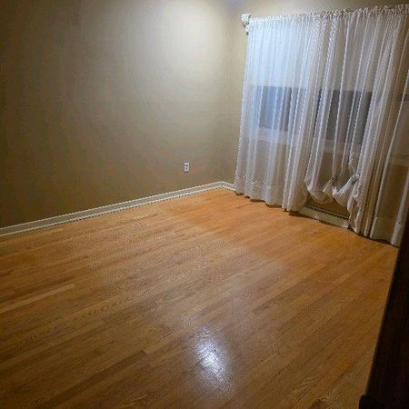 5 1/2 Chauffage/climatisation inclus Montréal-Nord - Photo 3