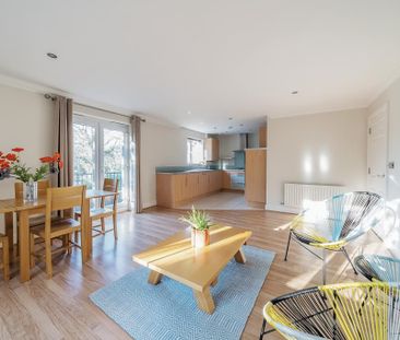 2 bedroom flat to rent - Photo 3