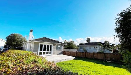 Single level 3 bedroom family home in Takapuna Grammar zone - Photo 2