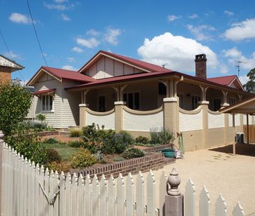 110A Barney Street, 2350, Armidale Nsw - Photo 1