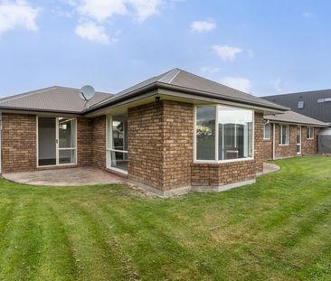 Quiet Rear Section - Photo 5