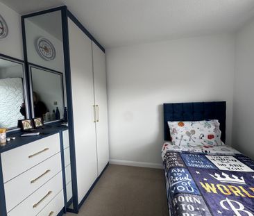 Slattenham Close, Aylesbury - Photo 3